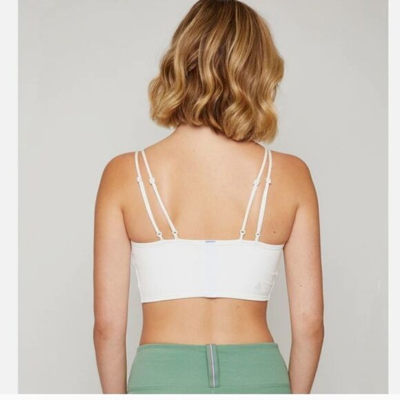 NWT Four Laps Poise Longline Bra Available in 4 colors - Picture 3 of 10